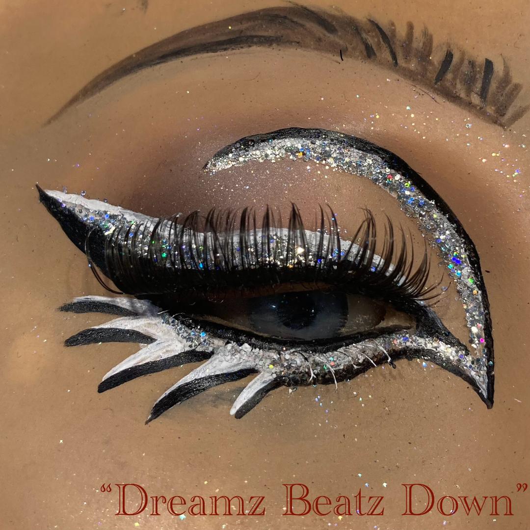 Makeup with Dream$